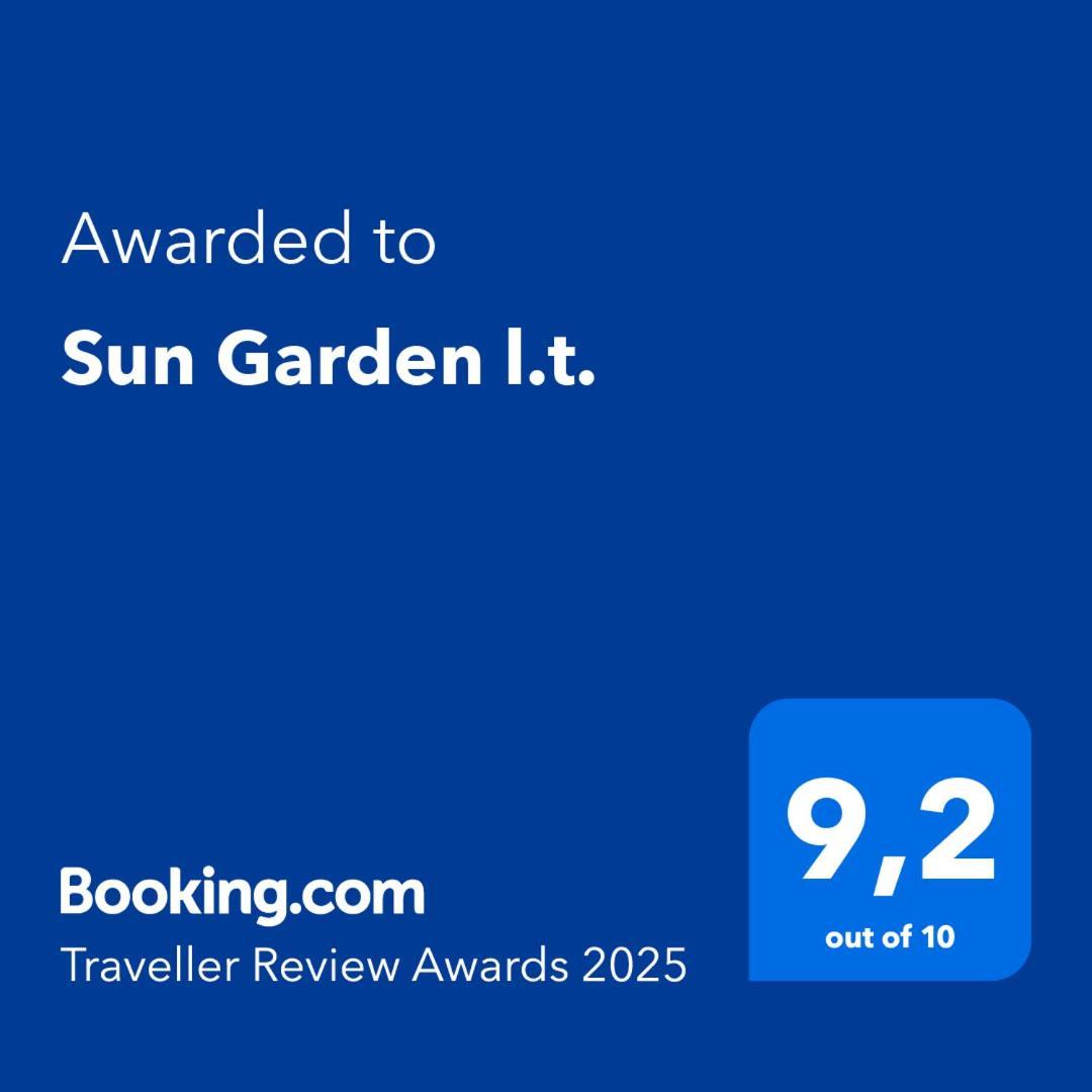 Sun Garden L.T. Apartment Fiumicino Exterior photo